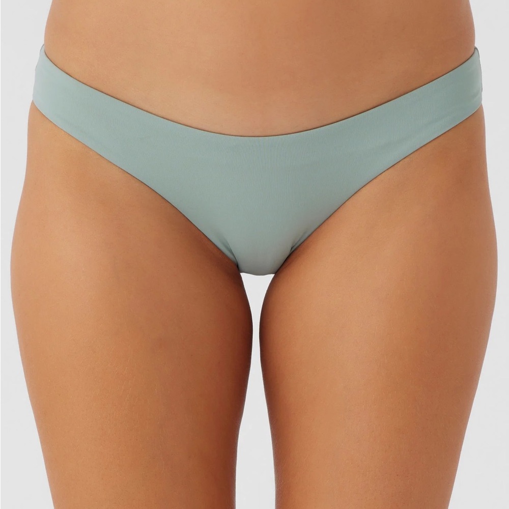 NWT O’Neill cheeky bottoms.